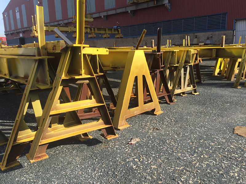 Foundation construction fixtures pedestal